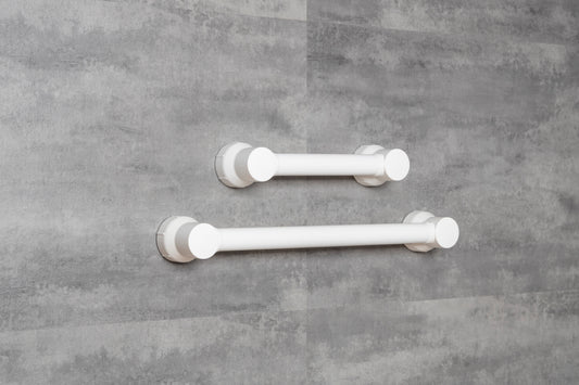 Haltegriff ohne Bohren – Deluxe Haltegriff Dusche, Bad, Toilette mit starker Klebeverbindung bis 130 kg, elegante Optik, rückstandsfrei entfernbar