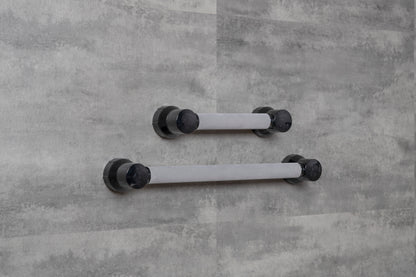 Soft-touch Haltegriff ohne Bohren –  Bad, Dusche & Toilette bis 130 kg belastbar, rutschhemmend, rückstandsfrei entfernbar